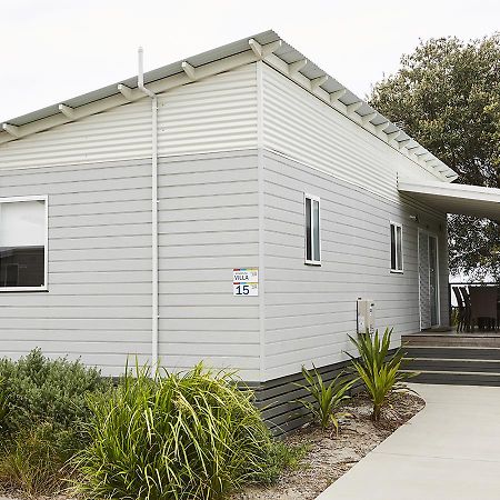 Nrma Stockton Beach Holiday Park Hotel Exterior foto