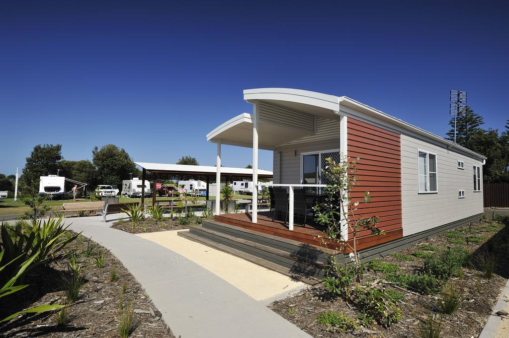 Nrma Stockton Beach Holiday Park Hotel Quarto foto